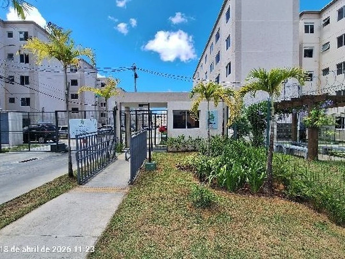 Apartamento - Salvador, BA - foto 1