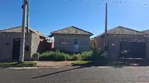 Casa - Matao, SP