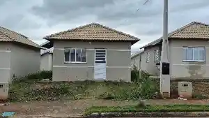 Casa - Matao, SP