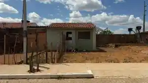 Casa - Belo Jardim, PE