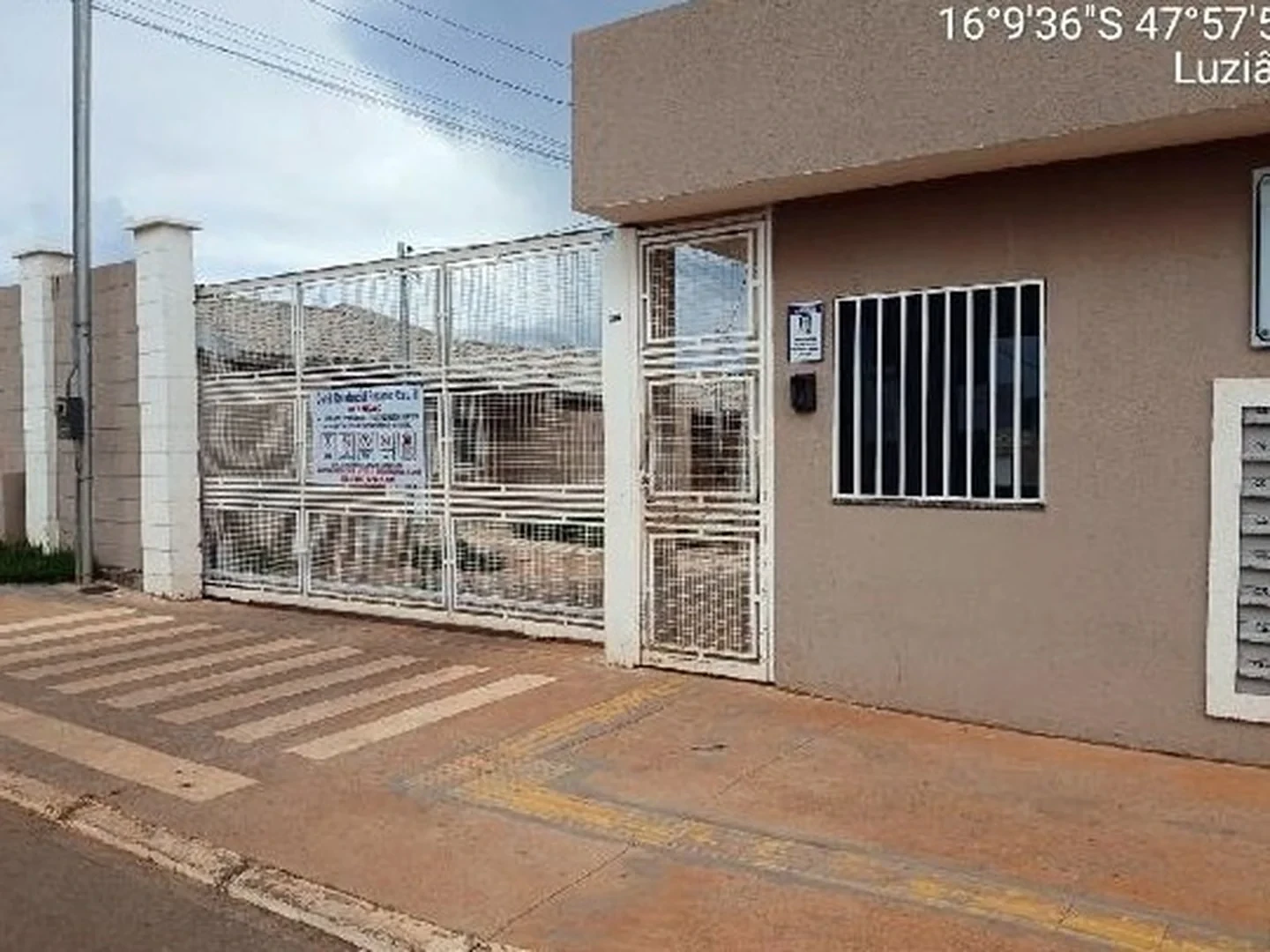 Casa - Luziania, GO - foto 1