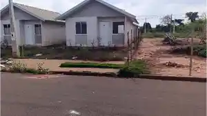 Casa - Tabatinga, SP