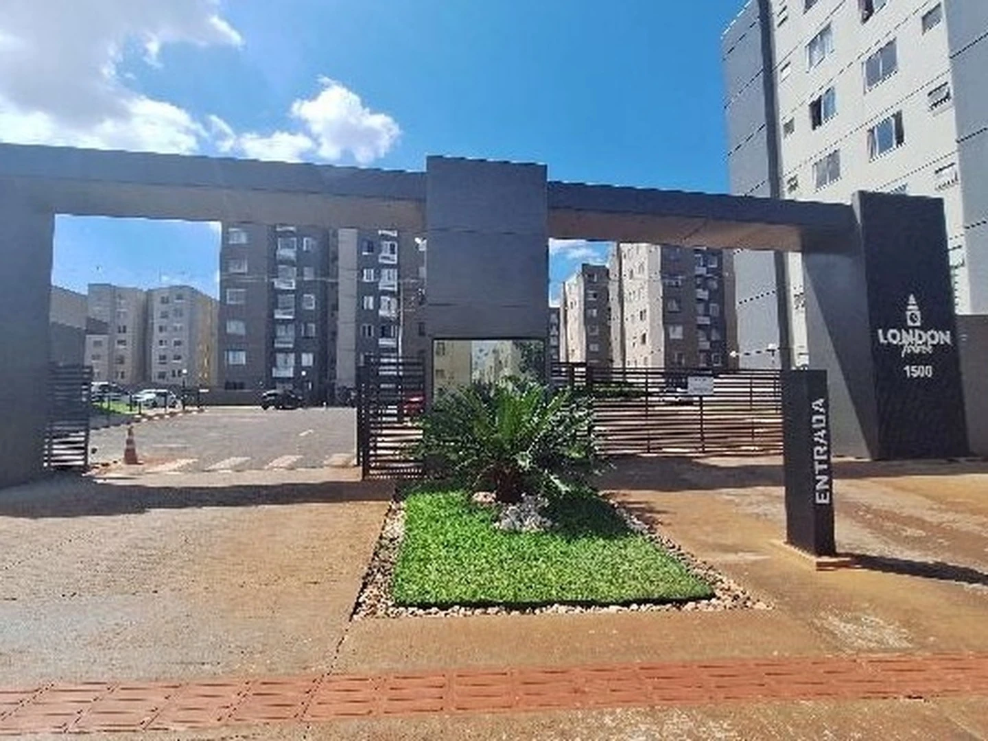 Apartamento - Londrina, PR - foto 1