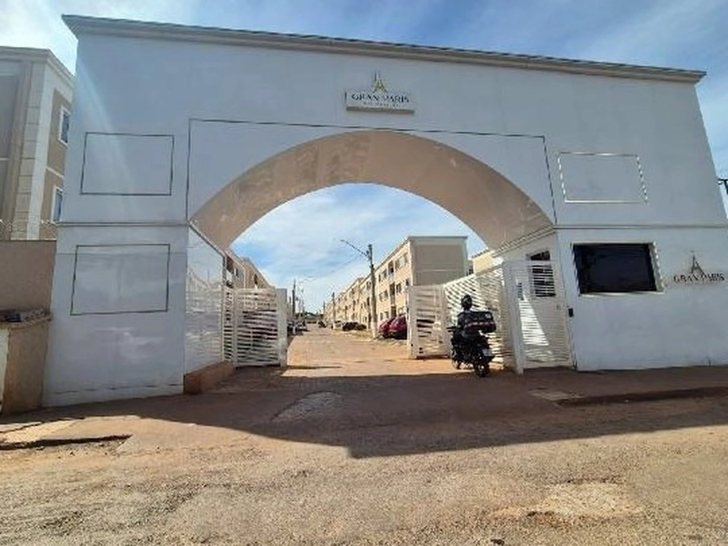 Apartamento - Valparaiso De Goias, GO - foto 1