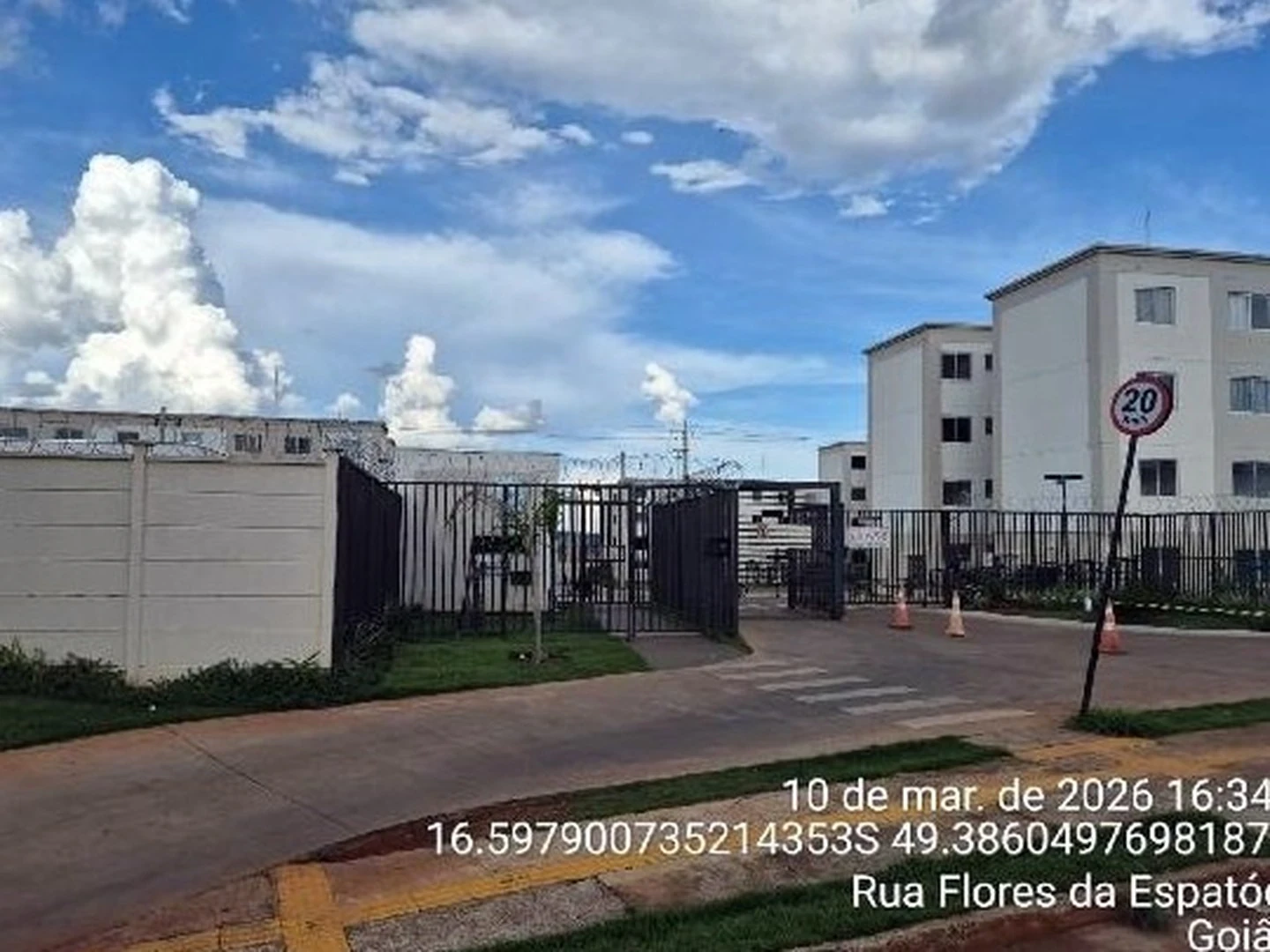 Apartamento - Goiania, GO - foto 1